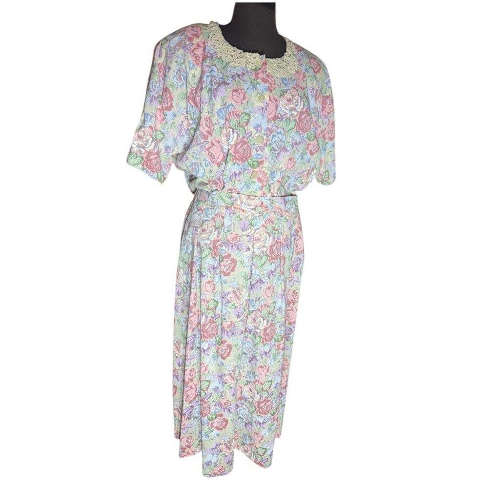Vintage America Floral Skirt Set - 18W